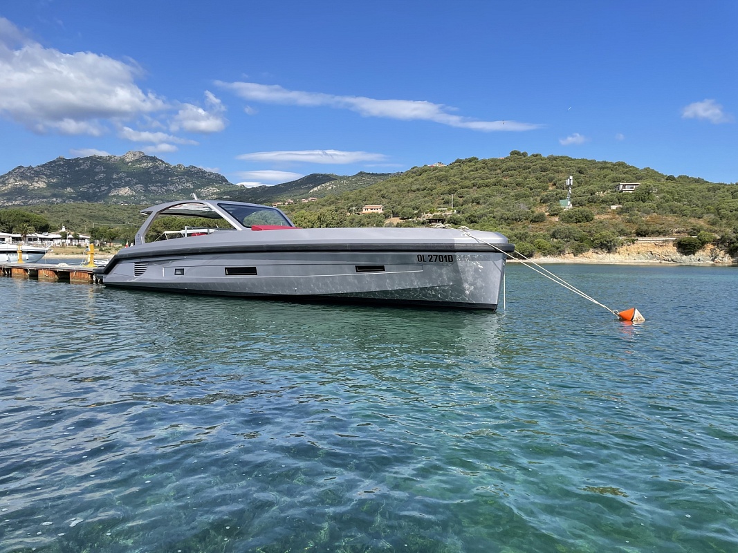 Аренда Luxury Tender APEX YACHTS Wasabi 60 на Сардинии